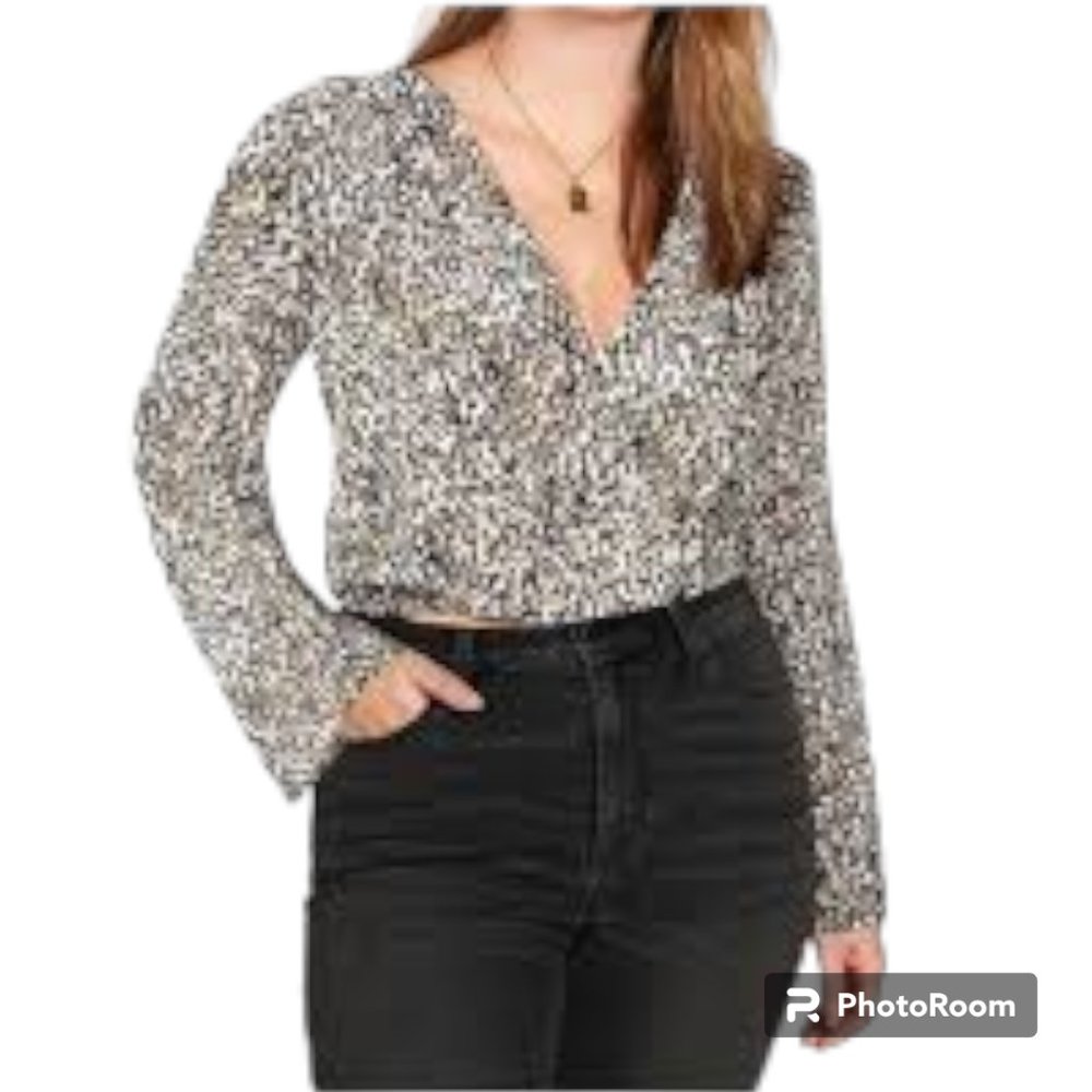 Volcom Women's Animal Print Crop‎ Top Fluted Bell Sleeves sz XS